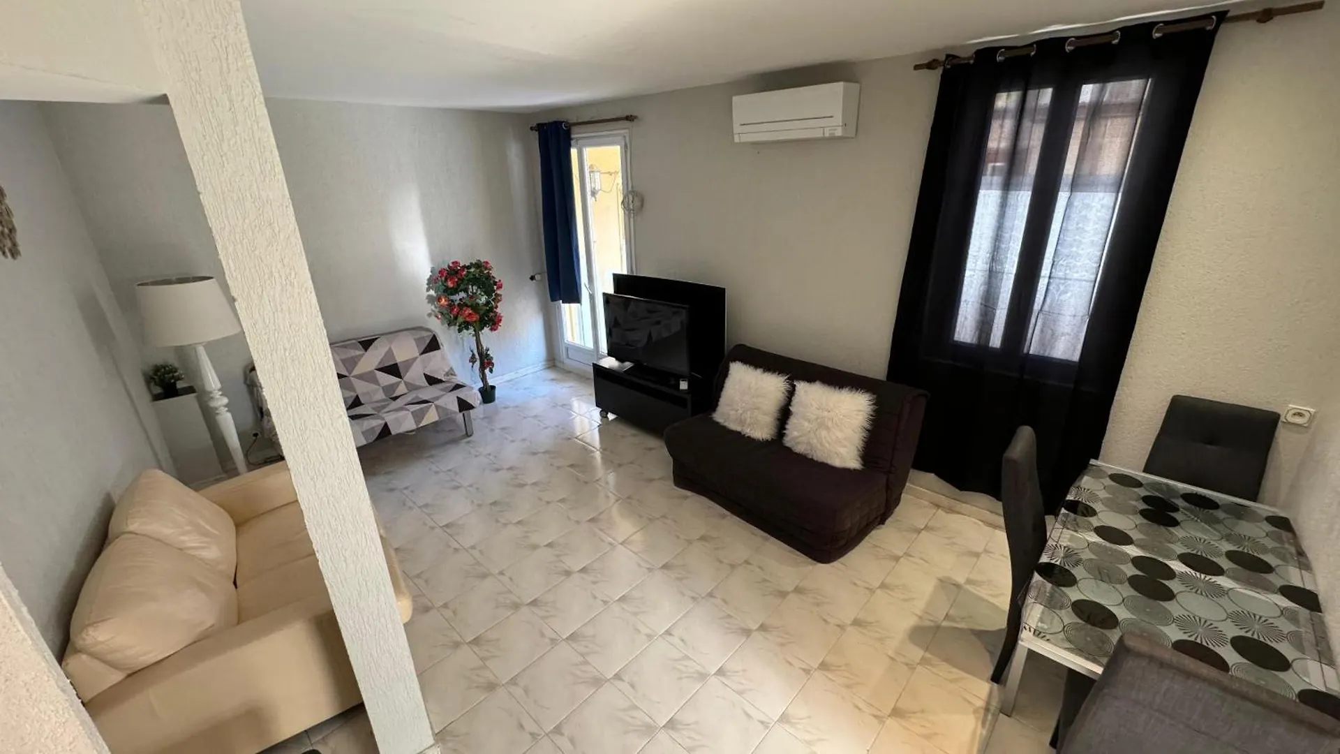 בוסוליי Monaco Central Duplex, 8 Sleeps Bnbrickeys דירה